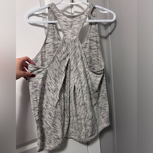 LULULEMON racer back tank top 10 - Picture 3 of 5